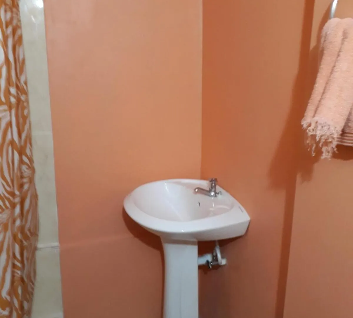 Palm Circle Family Home Apt 2 With Parking And Wifi Μοντέγκο Μπέυ 0*,