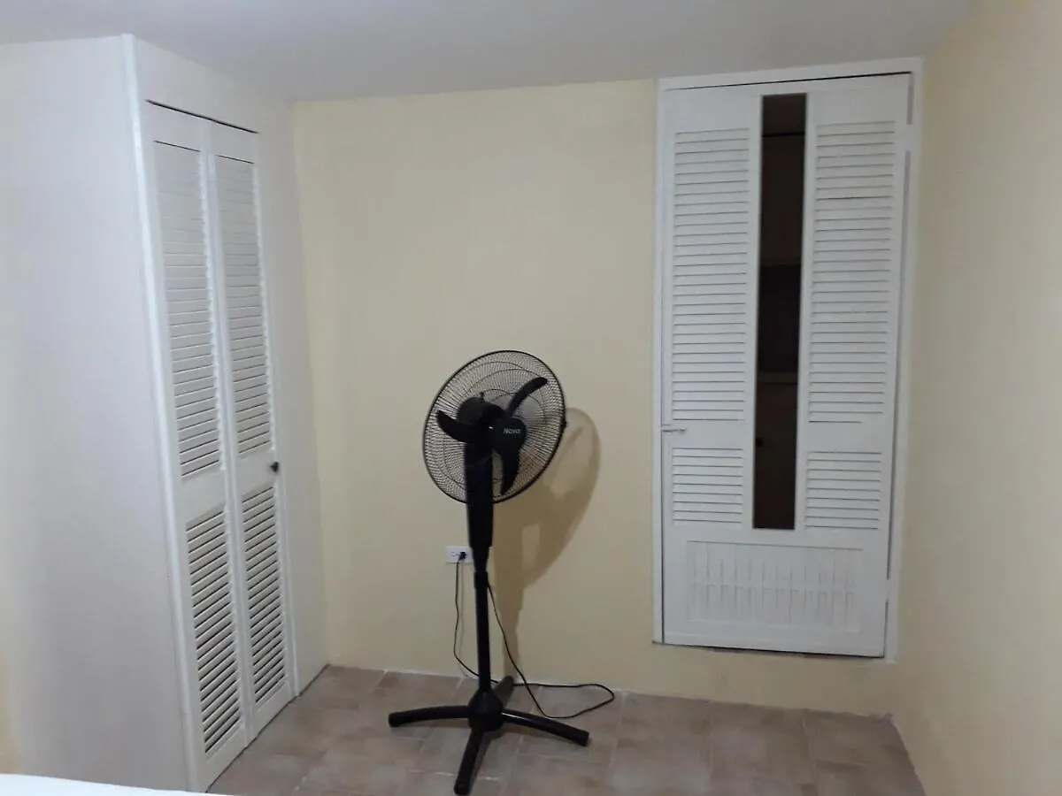 Palm Circle Family Home Apt 2 With Parking And Wifi Montego Bay Jamaica