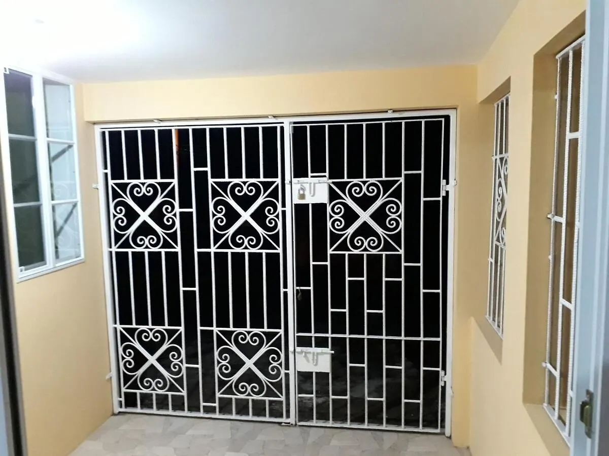 Palm Circle Family Home Apt 2 With Parking And Wifi Montego Bay Jamaica